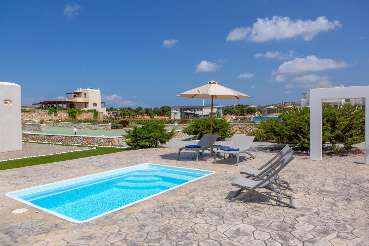 Sun And Moon Villas Pirgaki  Esterno foto
